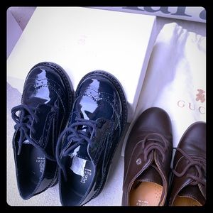 Navy Gucci Kids shoes. Toddler shoes.